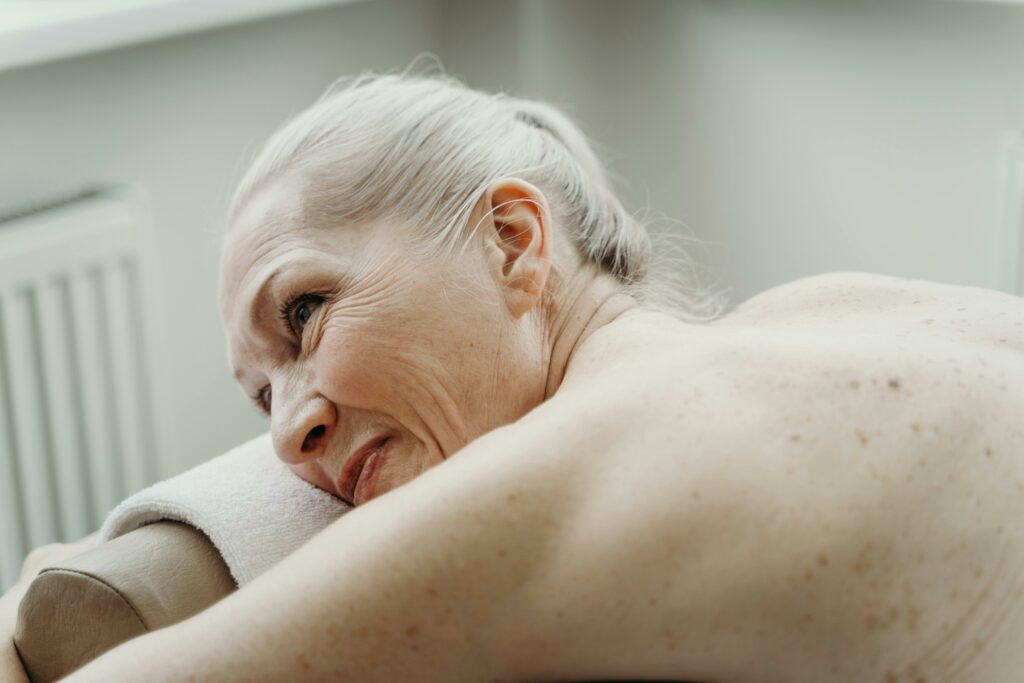 Massage personne âgée